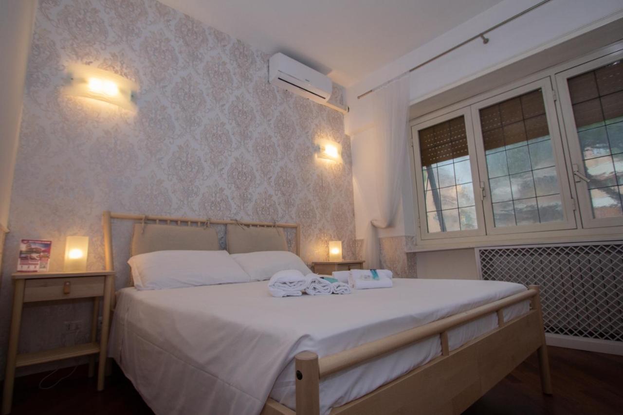 Aurelio Deluxe Rooms Rom Exteriör bild