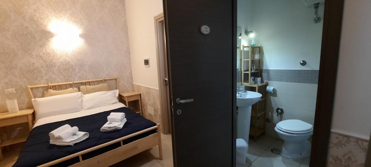 Aurelio Deluxe Rooms Rom Exteriör bild