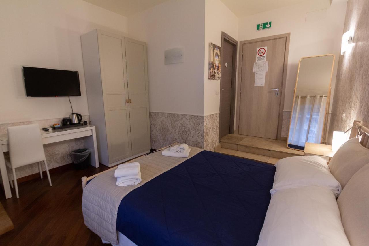 Aurelio Deluxe Rooms Rom Exteriör bild